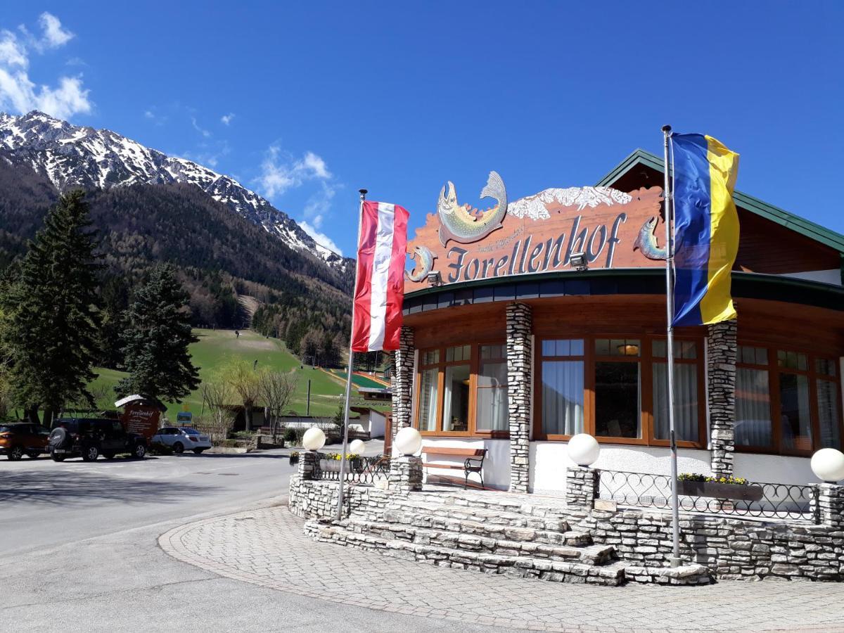 Hotel-Restaurant Forellenhof Пухберг-ам-Шнеберг Экстерьер фото