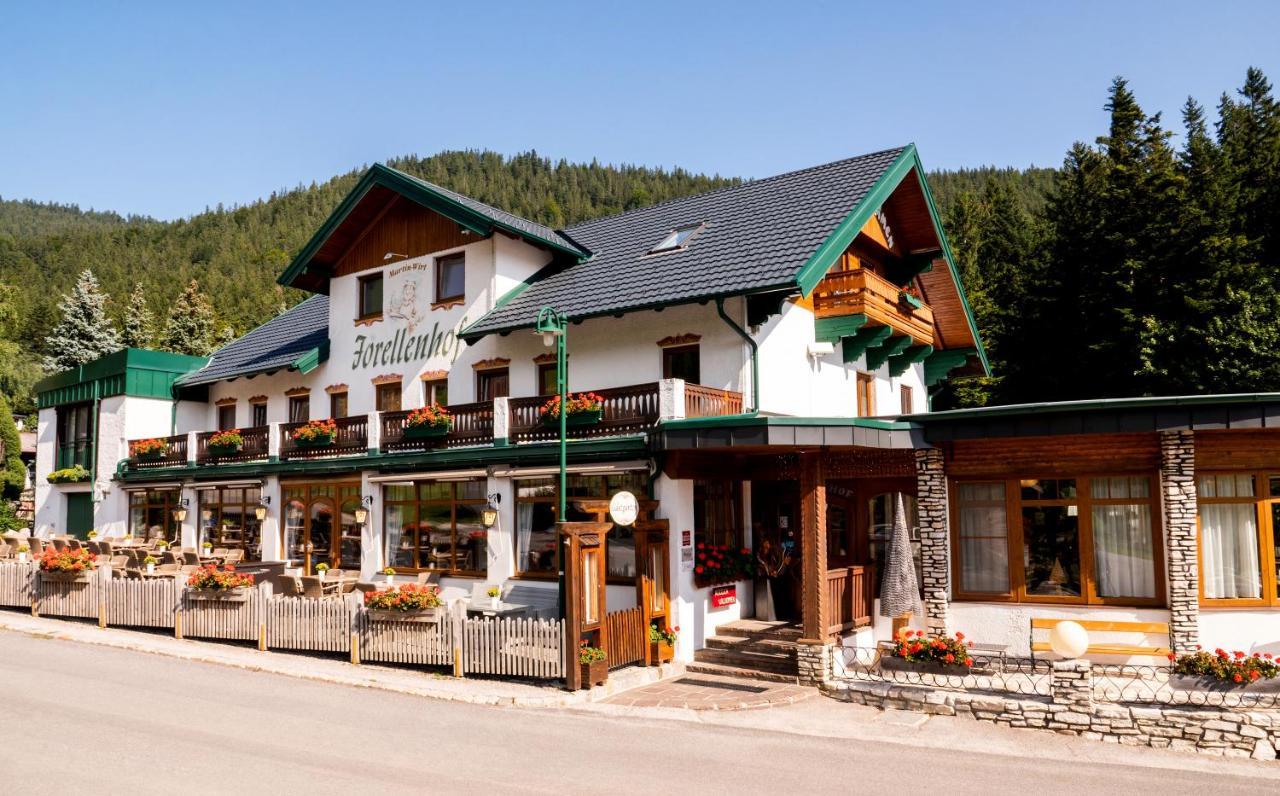 Hotel-Restaurant Forellenhof Пухберг-ам-Шнеберг Экстерьер фото